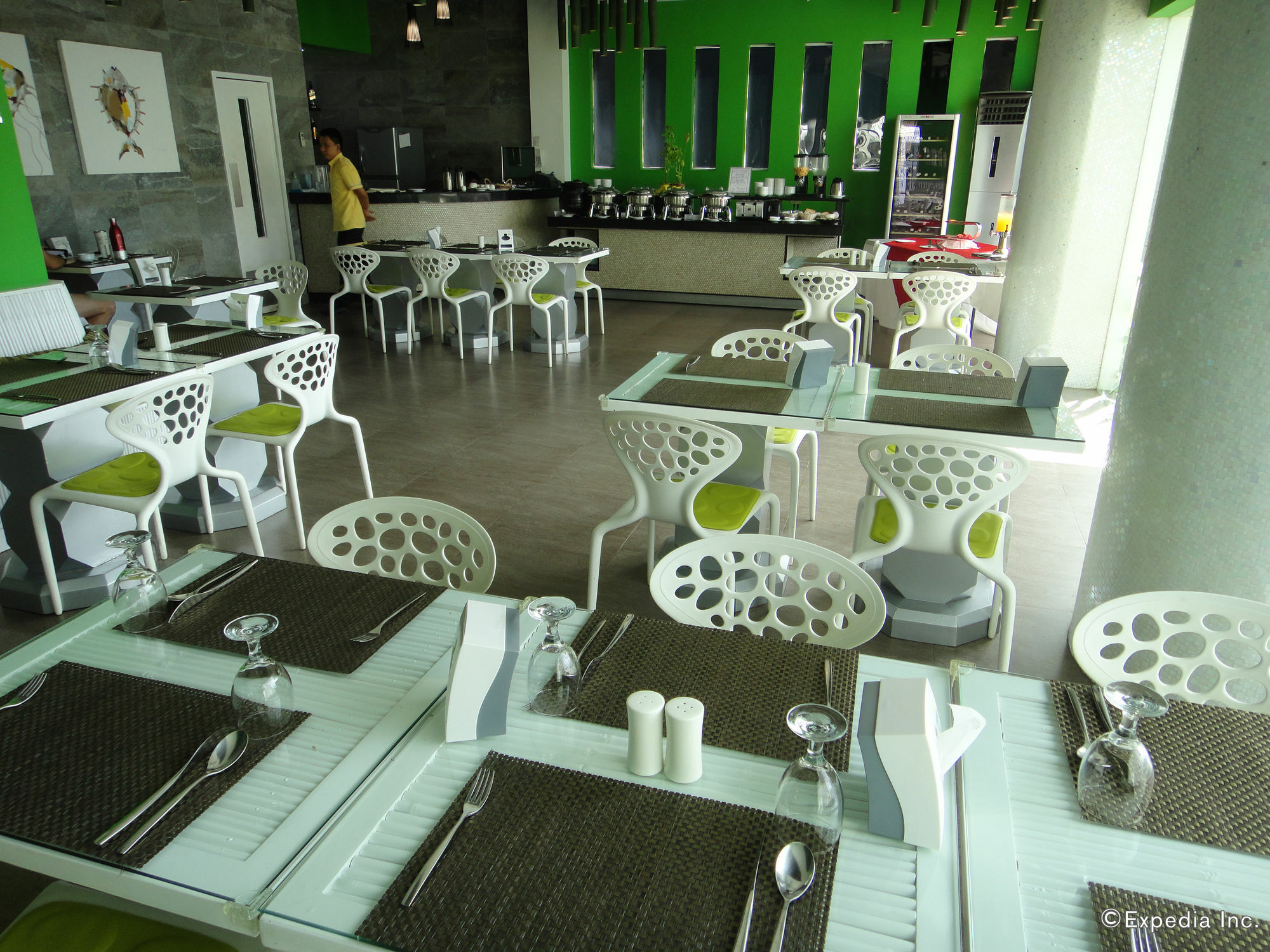 万马纳洛广场酒店 公主港 外观 照片